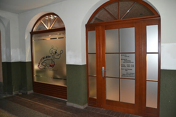 Eingang zum Studio