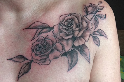 Rose Schulter