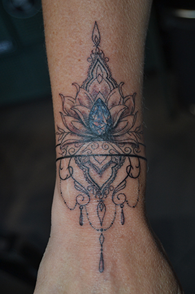 Ornament Handgelenk